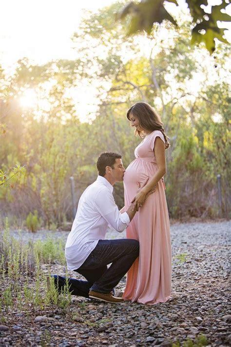 35 Simple Maternity Photoshoot Ideas Pregnancy Photos Couples
