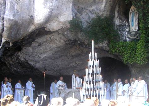 Filemass At Lourdes Wikimedia Commons