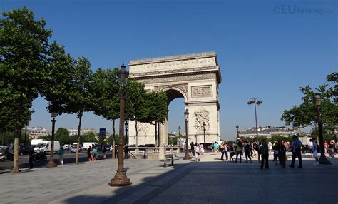 Well.every male like any super car in the 75 av. The end of the Champs Elysees at the Arc de Triomphe ...