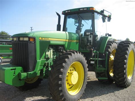 1996 John Deere 8300 Tractors Row Crop 100hp John Deere