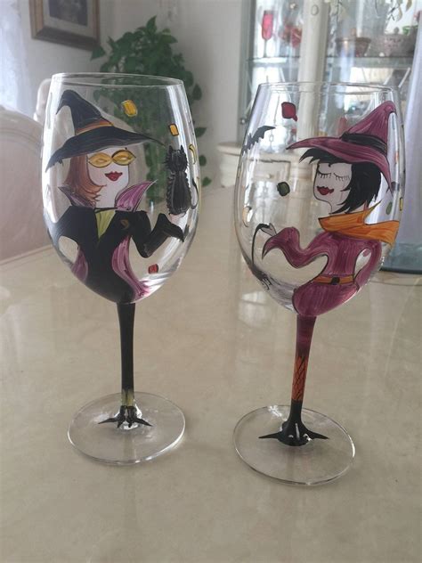 Halloween Wine Glasses Set Of 2 Etsy Halloween Wine Glasses Halloween Wine Painted Wine