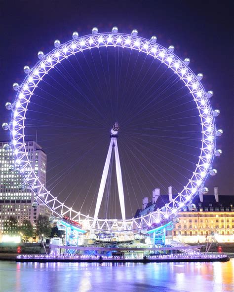It is europe's tallest cantilevered observation wheel, and is the most popular paid tourist attraction in the united kingdom with over 3 million visitors annually. London Eye, London, United Kingdom - Landmark-Historic ...
