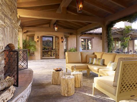 17 Stunning Mediterranean Patio Design Ideas