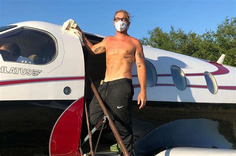 Read News Today Update Today Trending With Enjoy 裸 Diplo Celebrates 42 With A Shirtless