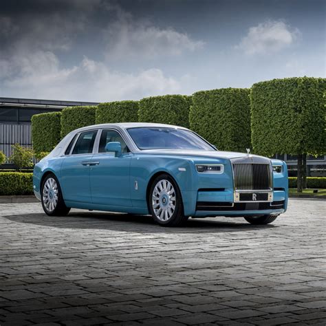 Rolls Royce Motor Cars Dubai Unveils Pioneers Phantom Collection Pmv