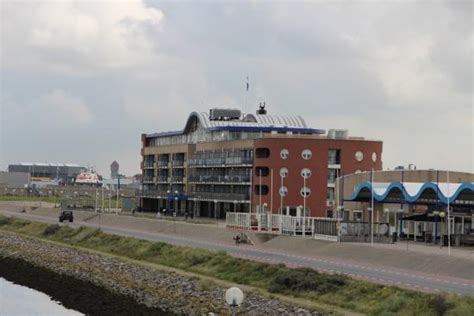 View deals for apollo hotel ijmuiden seaport beach, including fully refundable rates with free cancellation. Voorzijde Holiday Inn IJmuiden - Picture of Apollo Hotel ...