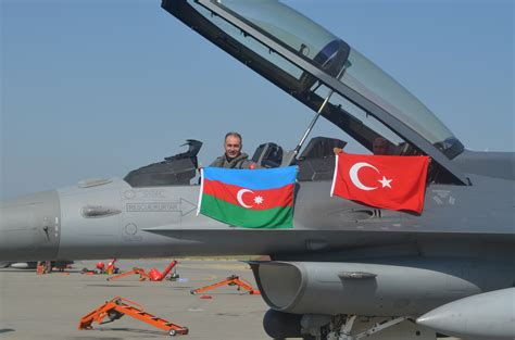 Το 1999) και πρωτεύουσα του αζερμπαϊτζάν. Κοινή αεροπορική άσκηση Τουρκίας Αζερμπαϊτζάν με βολές και ...