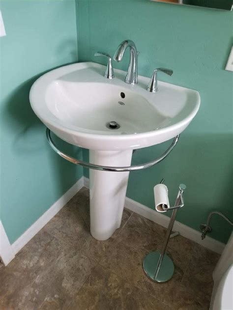 Small Bathroom With Limited Wall Space Check Out This Pedestal Sink