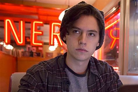 The actor is dating bree morgan, his starsign is leo and he is now 28 years of age. Riverdale: Cole Sprouse cuenta cómo consiguió el papel de ...