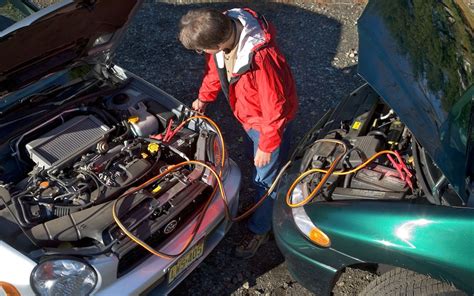 How To Jump Start A Car Battery Using Cables