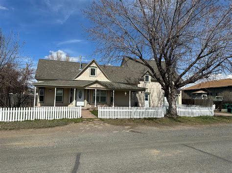 31715 Mission St, Bonanza, OR 97623 | MLS# 220179297 | Trulia