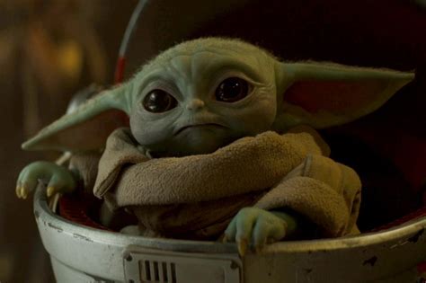 The Mandalorian Season 2 Trailer Baby Yoda Is In Danger