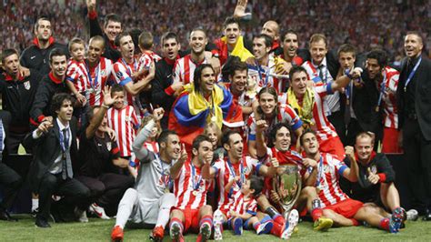 Se cumplen 8 años desde que falcao ganó la supercopa de europa. PASIÓN POR EL DEPORTE: Supercopa de la UEFA 2012: Chelsea ...