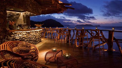 Best Tropical Bars 8 Extravagant Secluded Island Bars Thrillist