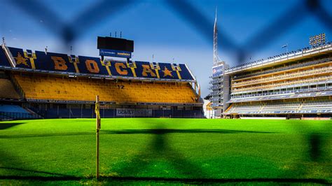 The light inside diego maradona's box. Boca Juniors HD Wallpapers (78+ images)
