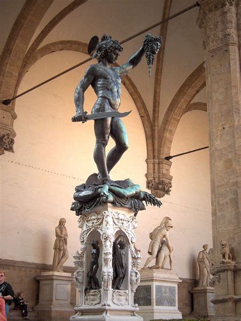 Perseo Statue In The Loggia Dei Lanzi Piazza Della Signoria Florence To