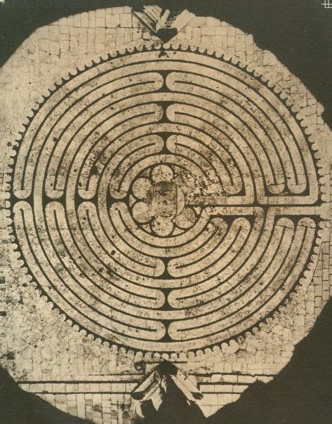 Pin By Leslie Tamble On Labyrinths And Mazes Ancient Symbols