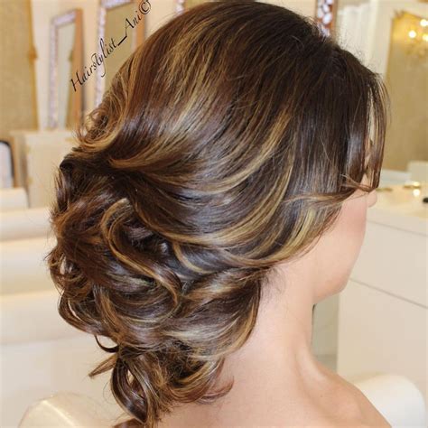 Formal Loose Curly Hairstyle Hairstyles For Thin Hair Curly Hair Styles Wedding Hairstyles