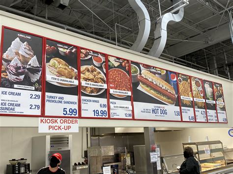 Costco food court is known to have some of the best fast food so i decided to make a stop my local costco to eat lunch. A (heavily limited) Canadian food court menu. : Costco