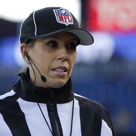 Sarah Thomas Becomes 1st Woman To Officiate Nfl Playoff Game News