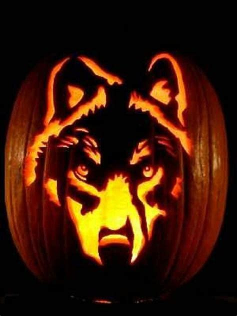 Wolves Pumpkin Carving