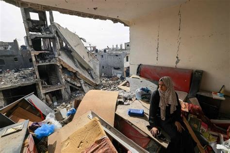 جنگ بندی کا تیسرا دن، اسرائیلی فورسز کی فائرنگ سے غزہ کے پناہ گزین کیمپ میں ہلاکت Urdu News