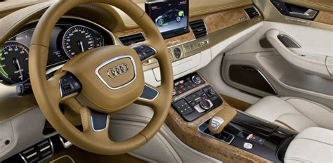 Yeni audi a4'ün içi, önceki modeline göre daha geniş ve daha ferahtır. Audi A9 2020 Price, Interior, Release Date | Latest Car Reviews