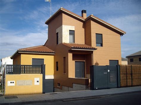 Casa san roque valladolid is located in valladolid just 30 minutes away by car from the chichen itza international airport. Foto: Casa en Boecillo - Valladolid de Arquitectos Pascual ...