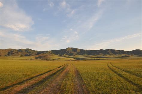 Moilt Ecolodge, Bulgan, Mongolia: around river Balig