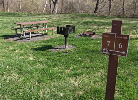 Paw Paw Picnic Tables Cando Canal Trust
