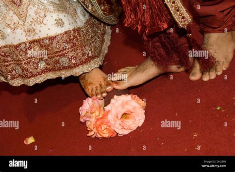 Hinduistische Hochzeitsrituale Und Tradition Fotos Und Bildmaterial In Hoher Auflösung Alamy