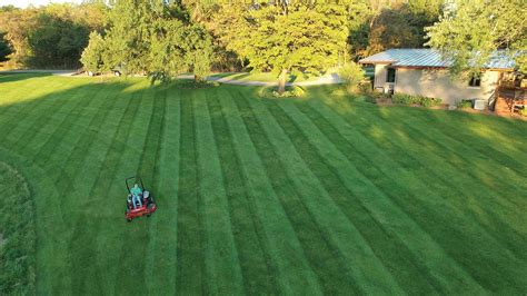 What Is Lawn Striping Mow Like A Pro Exmark Original Video