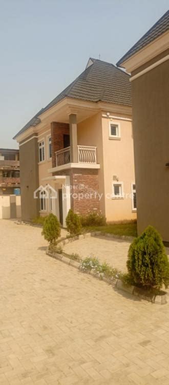 for sale newly built 5 bedroom duplex with state of the art creativity ggowon estate egbeda