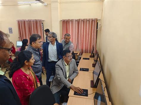 computer lab at rtmnu s dept of law opened the live nagpur