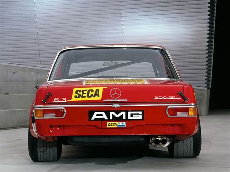 Mercedes Benz Ssk And Amg 300 Sel In The Spotlight Once Again