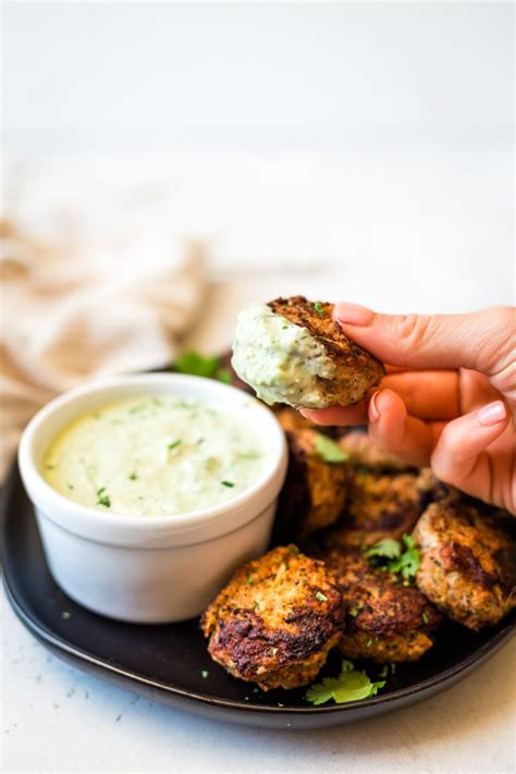 Pair with a dollop of sour cream or your favorite greek yogurt! Spicy Chicken Zucchini Poppers (Paleo, Whole30, Keto ...