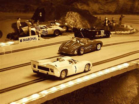 Building Slot Car Tracks By Mike Nyberg