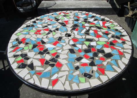 How To Make Mosaic Designs For A Table With Ceramic Tiles Tomas Rosprim