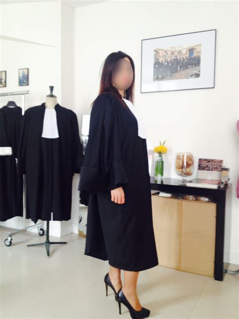 Comment S Appelle La Robe De Magistrat - robe avocat paris sans hermine - Les vêtements d'avocat