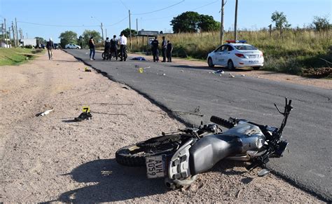 Accidente Fatal En Progreso Frontal Choque De Dos Motos