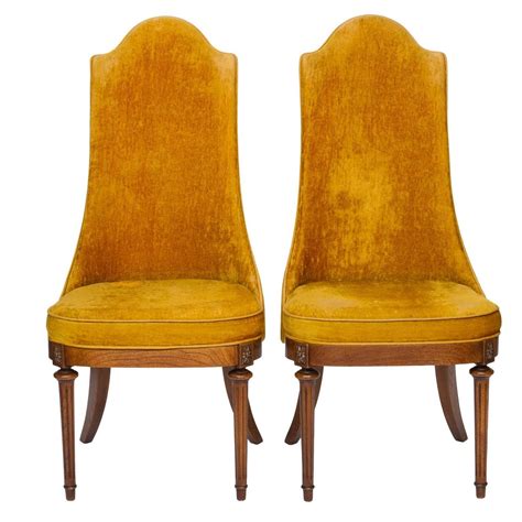 Pair Of Vintage Hollywood Regency Chairs At 1stdibs