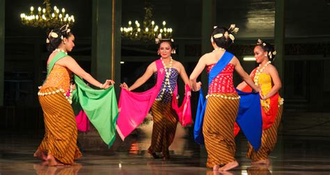 All About Traditional Balinese Dance Balispirit Riset