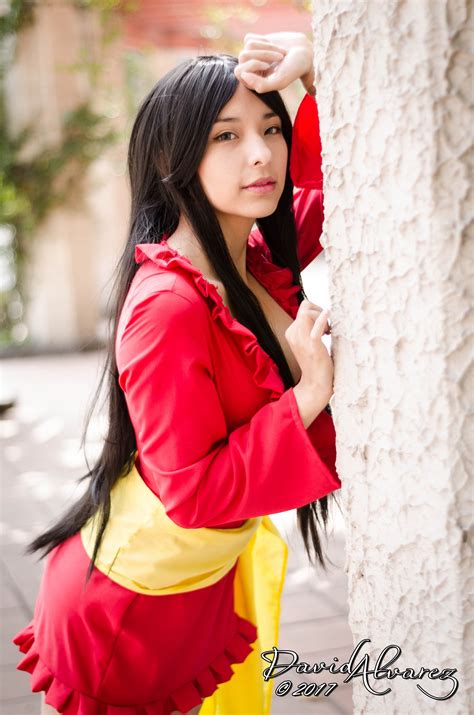 Boa Hancock One Piece Cosplay By Ann Cosplay Cosplay De One Piece Una Pieza One Piece