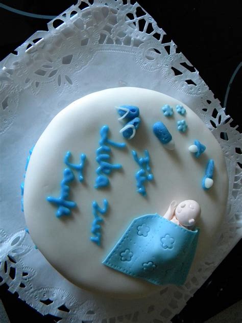 Für eine genaue lieferung zum wunschtermin, bieten wir dhl express für 9,90 € an. Besondere Anlässe 1. » Kleiner Kuchen zur Taufe