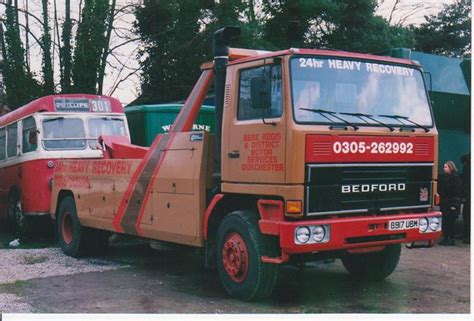 The two stroke is just too hard to bring into compliance with modern emission regulations. Bedford TM | This Detroit two stroke diesel powered ...