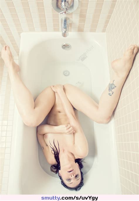 Masturbation Femalemasturbation Facesofpleasure Bath Tub Ink Smutty Com