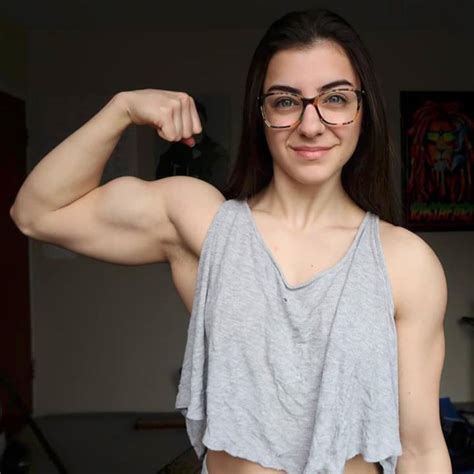 This Amazing Young Lady Is Arm Goals This Incredible Bodybuilder Is