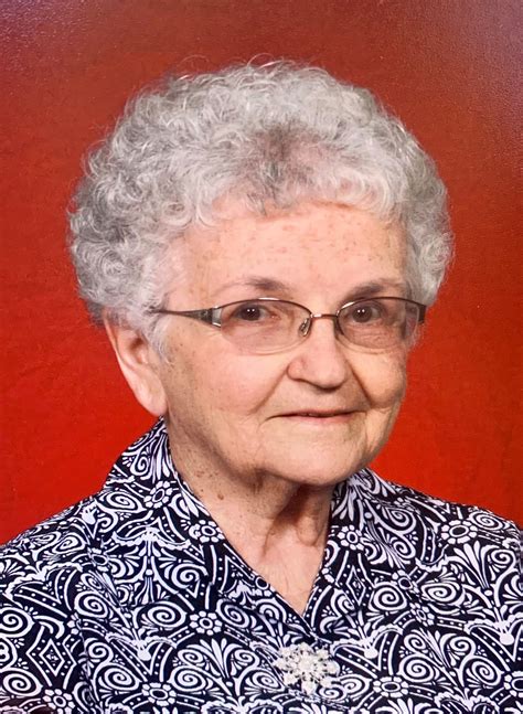 Margaret Pauline Hamann Obituary - Pekin, IL