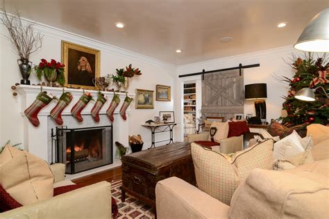 55 simple and elegant rustic farmhouse living room decor ideas. Tour This Equestrian-Themed Farmhouse Decked Out With ...
