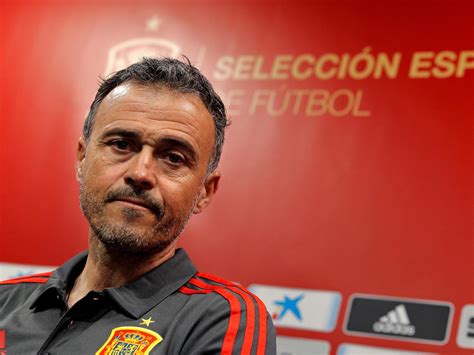 Luis enrique makes sweeping changes in first squad as spain coach. Espagne: Luis Enrique retrouve son poste de sélectionneur